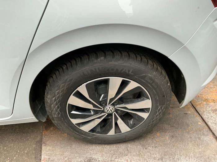 Volkswagen Polo VI 1.0 TSI 12V Sloopvoertuig (2018, Metallic, Wit)