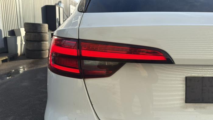 Audi A4 Avant 3.0 TDI V6 24V Quattro Sloopvoertuig (2016, Wit)