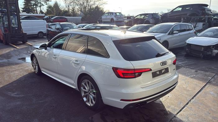 Audi A4 Avant 3.0 TDI V6 24V Quattro Sloopvoertuig (2016, Wit)