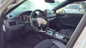 Audi A4 Avant 3.0 TDI V6 24V Quattro Sloopvoertuig (2016, Wit)