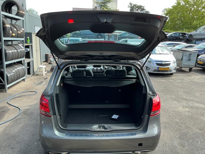 Mercedes B 1.6 B-200 BlueEFFICIENCY Turbo 16V Sloopvoertuig (2016, Metallic, Zilvergrijs, Muisgrijs)