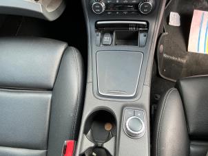 Mercedes B 1.6 B-200 BlueEFFICIENCY Turbo 16V Sloopvoertuig (2016, Metallic, Zilvergrijs, Muisgrijs)