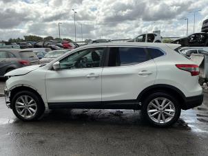 Nissan Qashqai 1.2 DIG-T 16V Sloopvoertuig (2016, Wit)