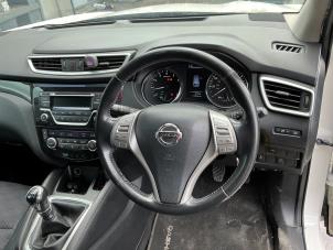 Nissan Qashqai 1.2 DIG-T 16V Sloopvoertuig (2016, Wit)