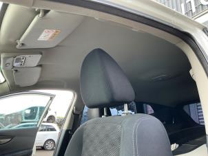 Nissan Qashqai 1.2 DIG-T 16V Sloopvoertuig (2016, Wit)