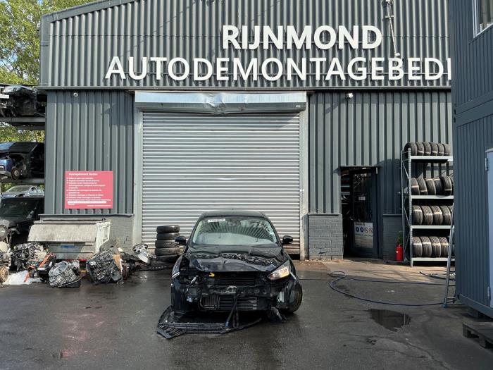 Ford Focus 3 1.0 Ti-VCT EcoBoost 12V 100  (Sloop)