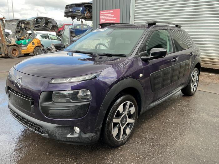 Citroen C4 Cactus 1.2 PureTech 82 12V Sloopvoertuig (2015, Paars)