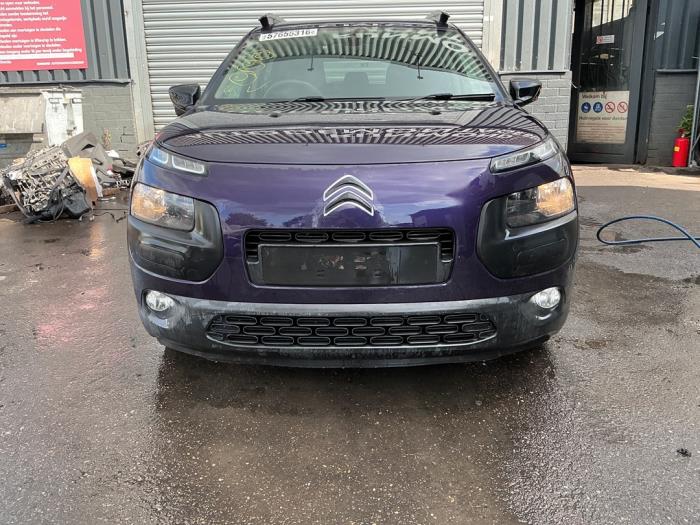 Citroen C4 Cactus 1.2 PureTech 82 12V Sloopvoertuig (2015, Paars)