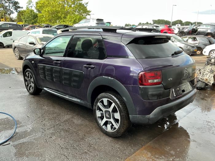 Citroen C4 Cactus 1.2 PureTech 82 12V Sloopvoertuig (2015, Paars)