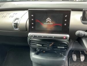 Citroen C4 Cactus 1.2 PureTech 82 12V Sloopvoertuig (2015, Paars)