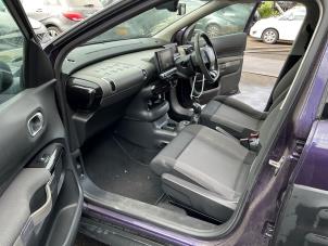 Citroen C4 Cactus 1.2 PureTech 82 12V Sloopvoertuig (2015, Paars)