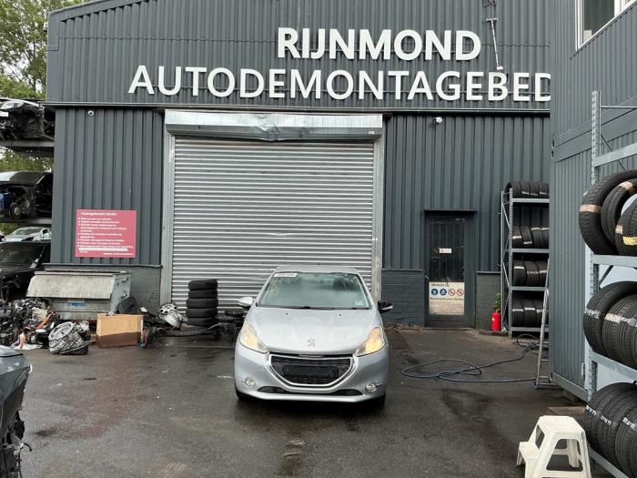 Peugeot 208 I 1.2 Vti 12V PureTech 82  (Sloop)