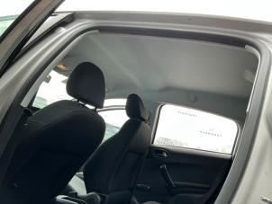 Peugeot 208 I 1.2 Vti 12V PureTech 82 Sloopvoertuig (2014, Zilvergrijs)