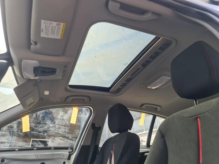 BMW 1 serie 116d 2.0 16V Sloopvoertuig (2013, Wit)