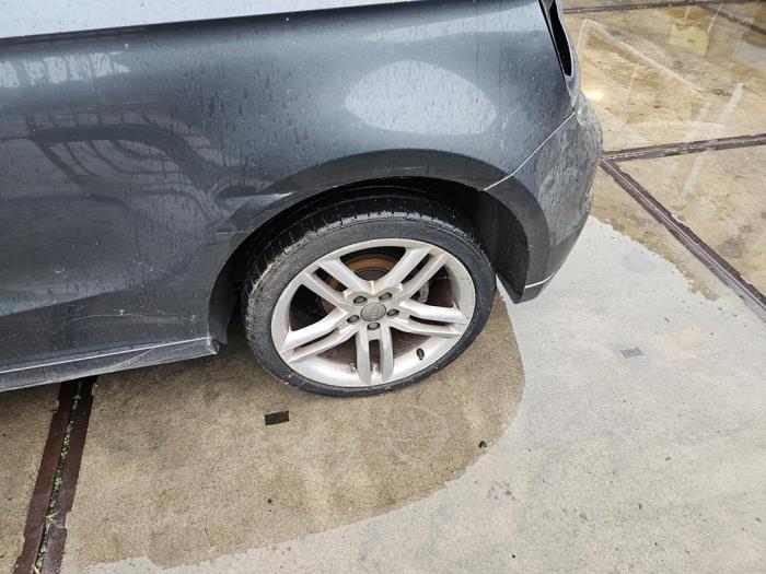 Audi A1 1.4 TFSI 16V 122 Sloopvoertuig (2012, Grijs)