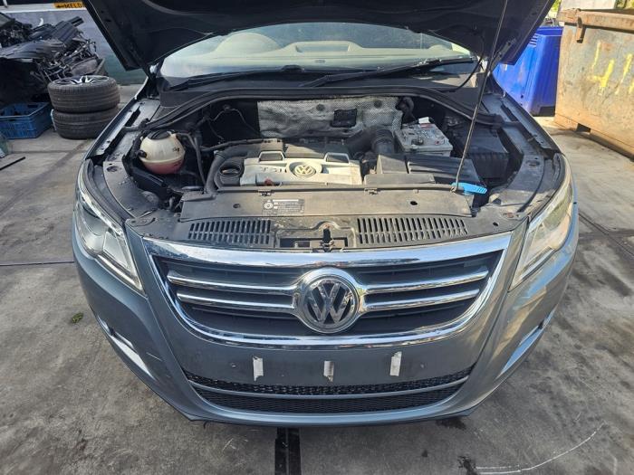 Volkswagen Tiguan 1.4 TSI 16V 4Motion Sloopvoertuig (2009, Grijs)