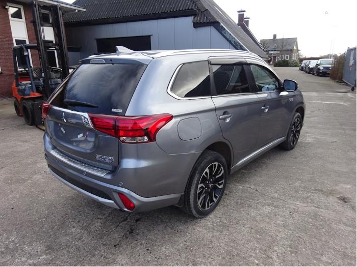 Mitsubishi outlander gf2