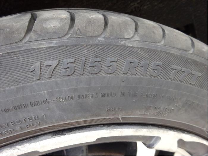 Toyota Aygo 1.0 12V VVT-i Sloopvoertuig (2008, Grijs)