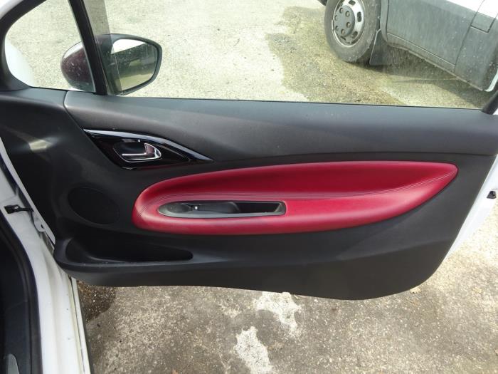 Citroen DS3 1.6 16V VTS THP 155 Sloopvoertuig (2010, Wit)