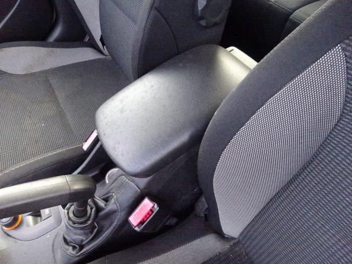 Peugeot 308 1.6 HDiF 16V Sloopvoertuig (2007, Grijs)