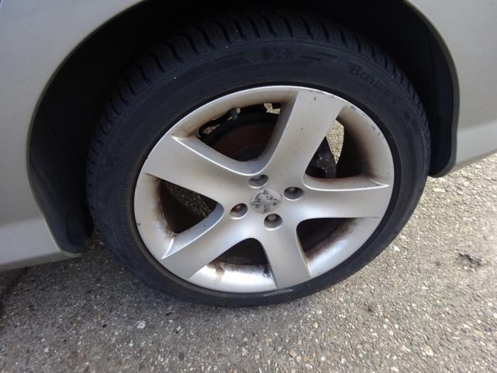 Peugeot 308 1.6 HDiF 16V Sloopvoertuig (2007, Grijs)