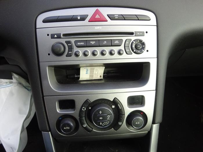 Peugeot 308 1.6 HDiF 16V Sloopvoertuig (2007, Grijs)