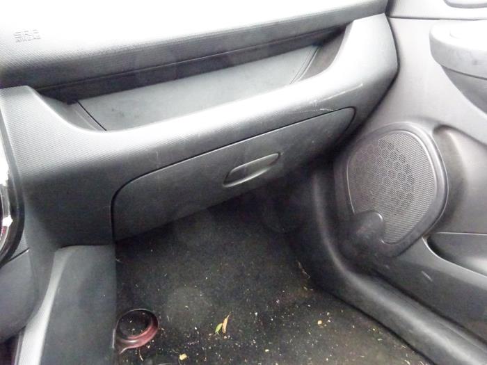 Renault Clio IV 1.2 TCE 16V GT EDC Sloopvoertuig (2015, Wit)