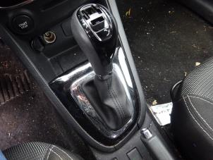 Renault Clio IV 1.2 TCE 16V GT EDC Sloopvoertuig (2015, Wit)