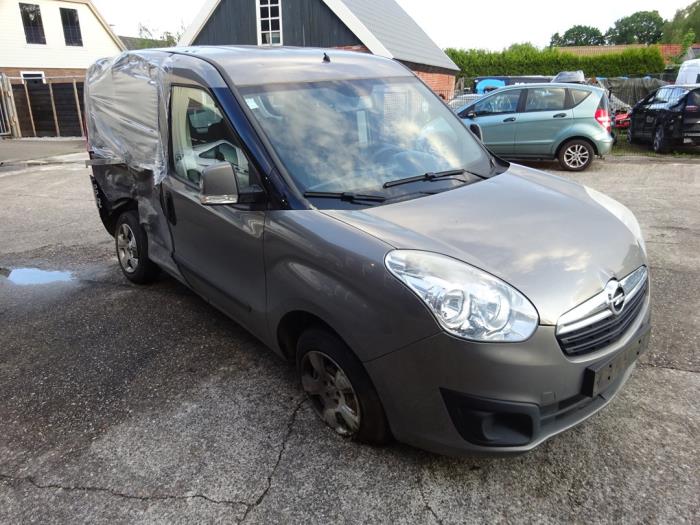 Opel Combo Tour 1.6 CDTI 16V ecoFlex Sloopvoertuig (2013, Grijs)