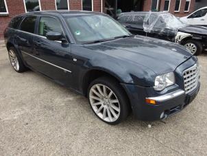 Chrysler 300 C Touring 3.0 CRD 24V Sloopvoertuig (2008, Grijs)