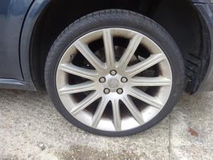 Chrysler 300 C Touring 3.0 CRD 24V Sloopvoertuig (2008, Grijs)