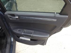 Chrysler 300 C Touring 3.0 CRD 24V Sloopvoertuig (2008, Grijs)