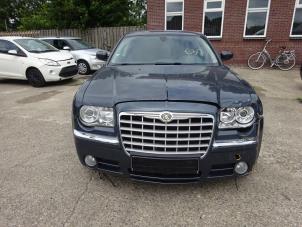 Chrysler 300 C Touring 3.0 CRD 24V Sloopvoertuig (2008, Grijs)