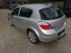 Opel Astra H 1.6 16V Twinport Sloopvoertuig (2005, Zilvergrijs)