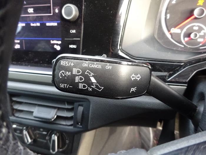 Volkswagen Polo VI 1.0 TSI 12V Sloopvoertuig (2019, Wit)