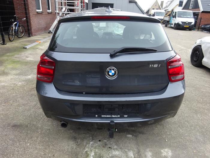 BMW 1 serie 116i 1.6 16V Sloopvoertuig (2014, Grijs)