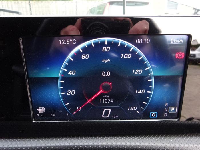 Mercedes A 1.3 A-180 Turbo 16V Sloopvoertuig (2019, Zwart)