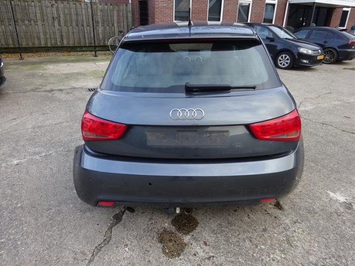 Audi A1 1.6 TDI 16V Sloopvoertuig (2011, Grijs)