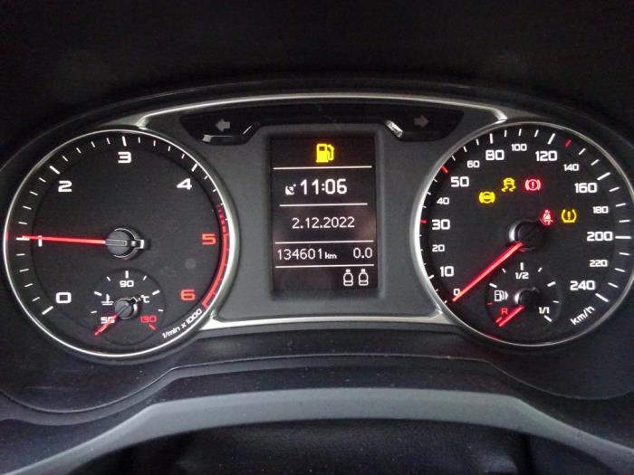 Audi A1 1.6 TDI 16V Sloopvoertuig (2011, Grijs)