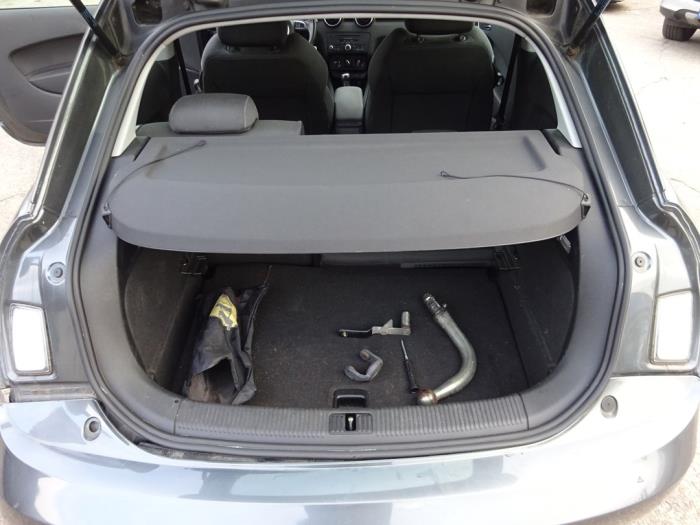 Audi A1 1.6 TDI 16V Sloopvoertuig (2011, Grijs)