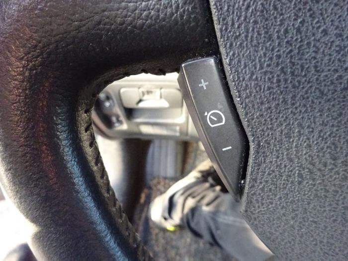 Renault Laguna II 1.6 16V Sloopvoertuig (2005, Rood)