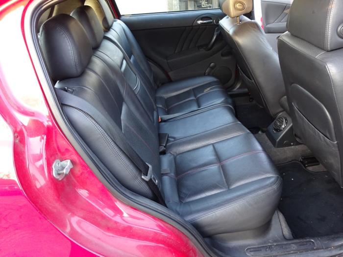 Alfa Romeo 147 1.6 HP Twin Spark 16V Sloopvoertuig (2007, Rood)