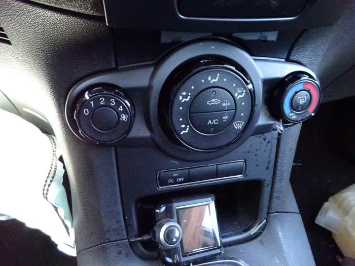 Ford Fiesta 6 1.0 Ti-VCT 12V 65 Sloopvoertuig (2013, Wit)