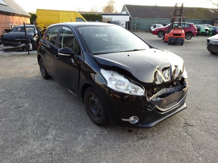 Peugeot 208 I 1.4 HDi Sloopvoertuig (2013, Zwart)