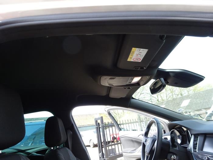 Opel Astra K Sports Tourer 1.5 CDTi 105 12V Sloopvoertuig (2021, Grijs)