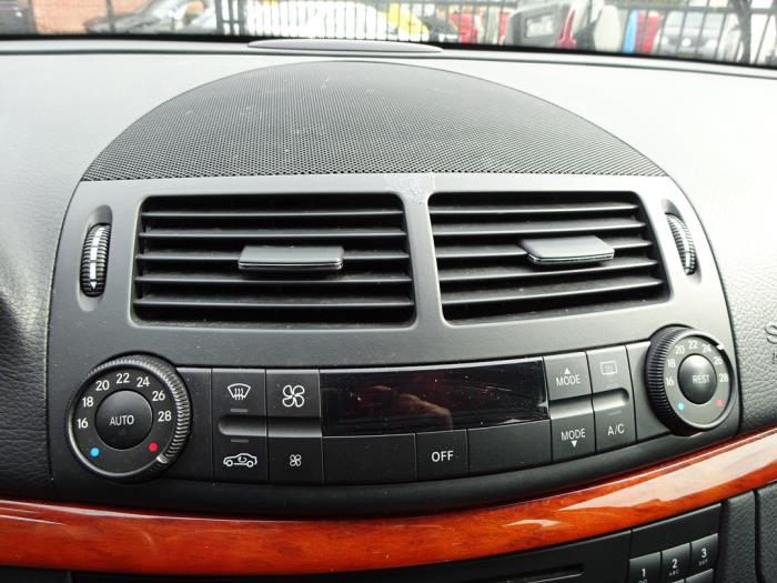 Mercedes E Combi 2.2 E-220 CDI 16V Sloopvoertuig (2007, Blauw)