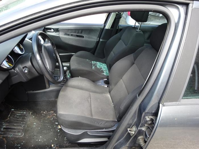 Peugeot 207 SW 1.4 16V Vti Sloopvoertuig (2008, Grijs)