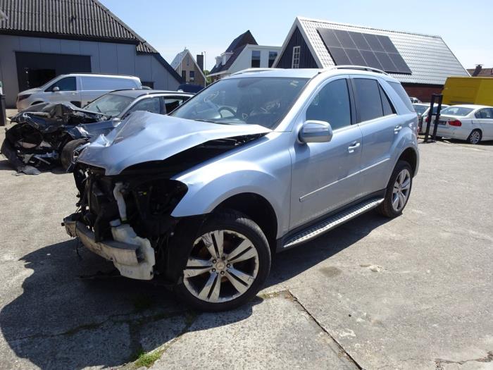 Mercedes ML II 3.0 ML-280 CDI 4-Matic V6 24V Sloopvoertuig (2009, Blauw)