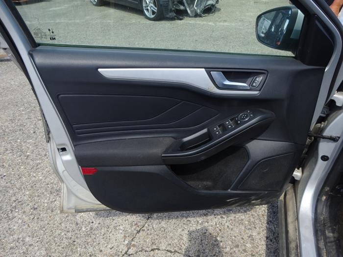 Ford Focus 4 1.5 EcoBlue 120 Sloopvoertuig (2021, Grijs)