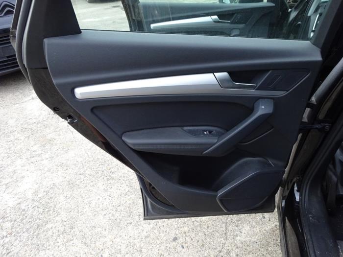 Audi Q5 2.0 40 TDI Mild Hybrid Quattro 16V Sloopvoertuig (2021, Zwart)